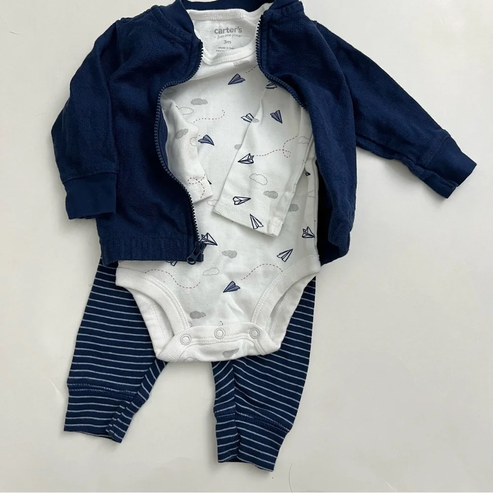 Bundle of Three Outfit Sets Carter's/Gerber Baby Boy Size 3 Months